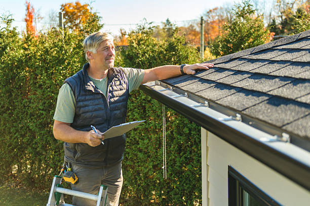 Professional Roofing technician working in Red Bank, SC